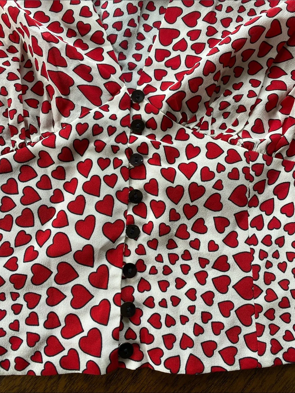 Authentic silk with the hidden 'for Real' signature in the print (see photos)